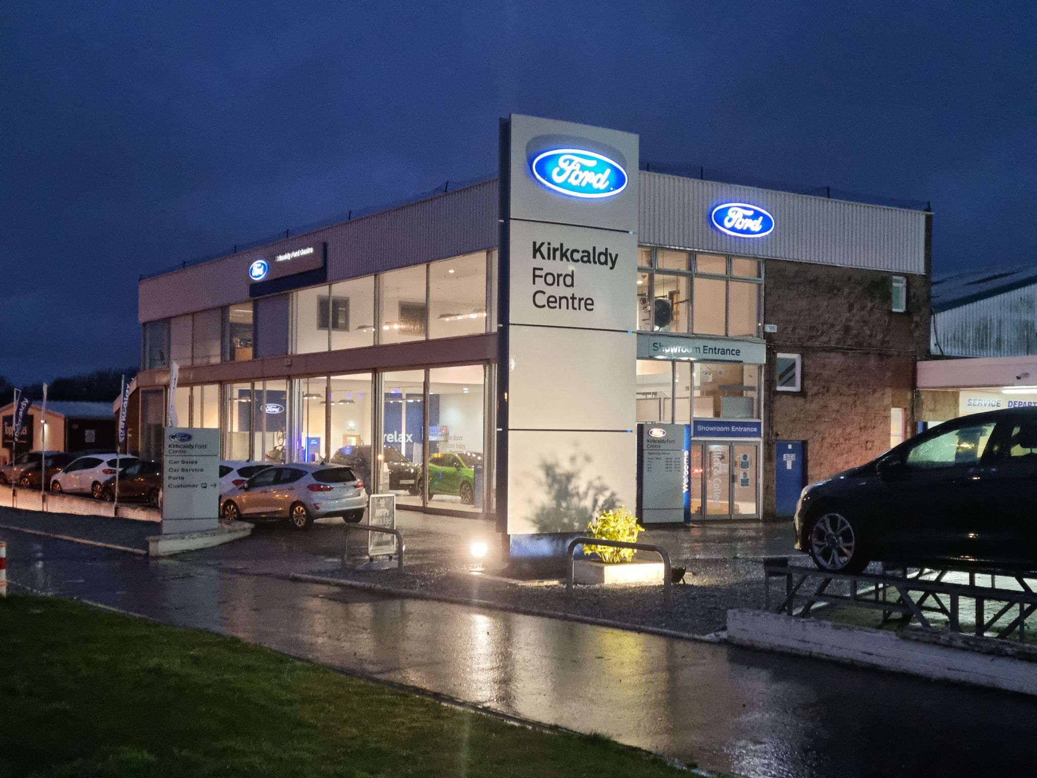 Kirkcaldy Ford Centre Car dealership in Kirkcaldy AutoTrader